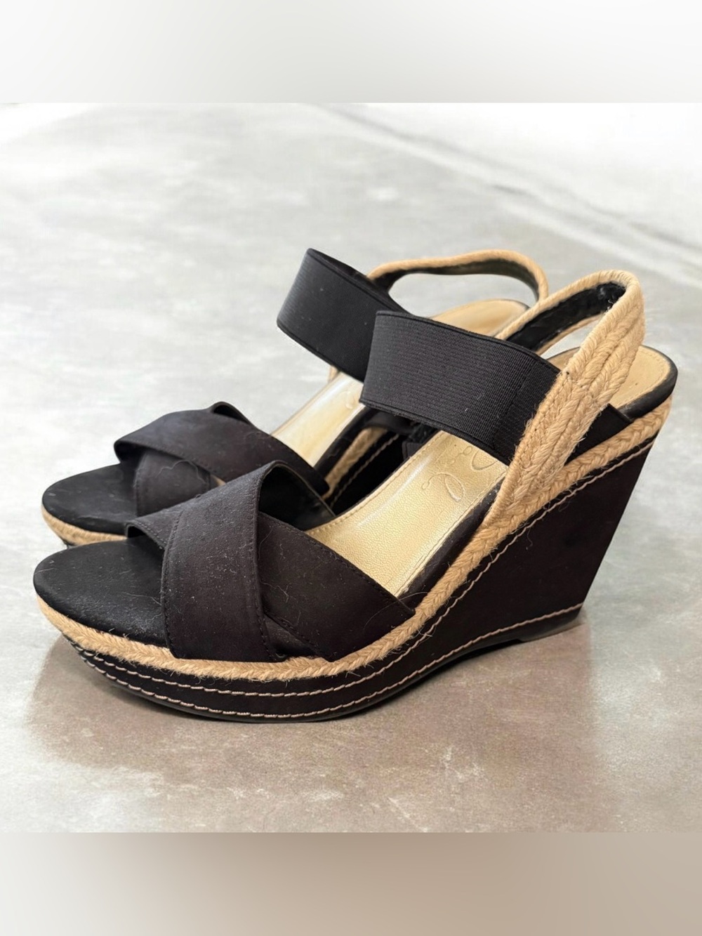 Studio Paolo Black Strappy Slip On Wedge Espadrille Sandals Size 7